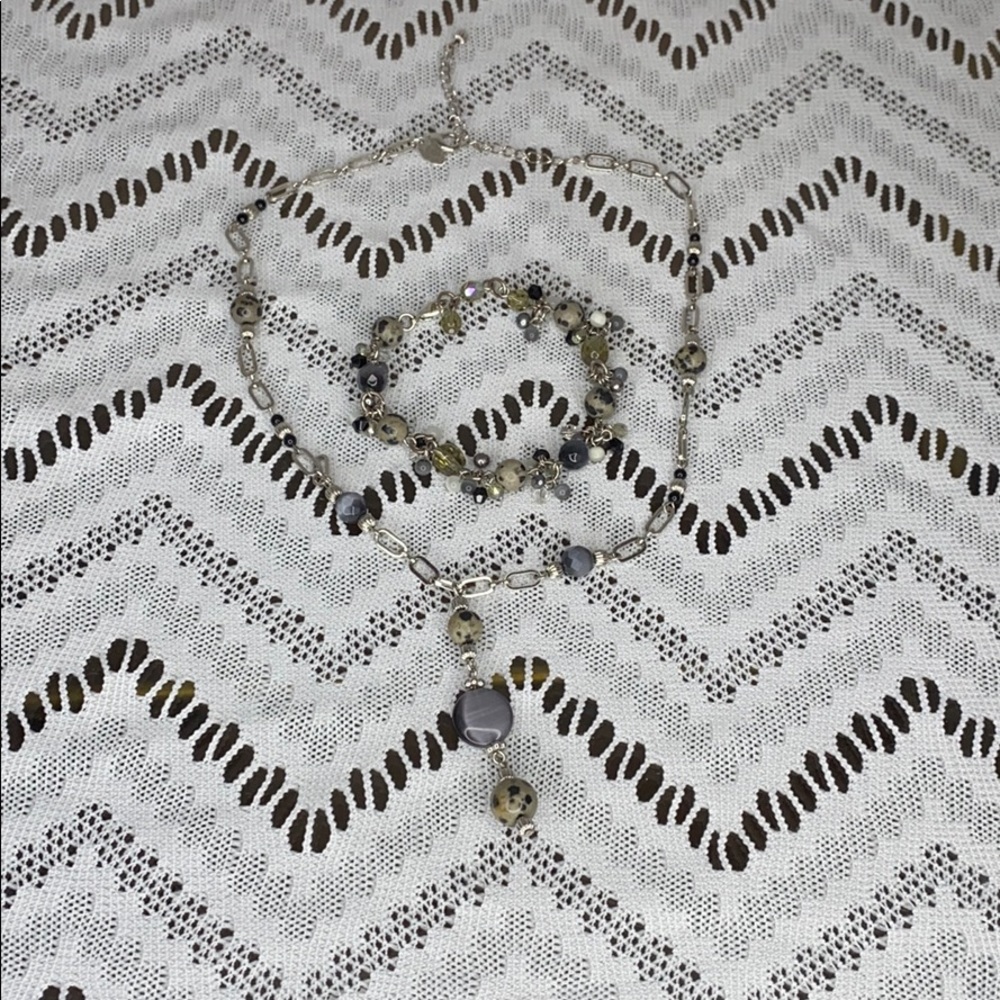 Lia Sophia Necklace and Bracelet Set